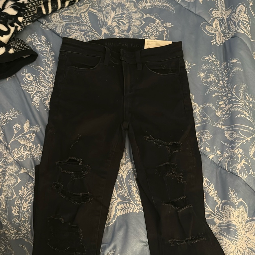 American Eagle Ripped Jeans